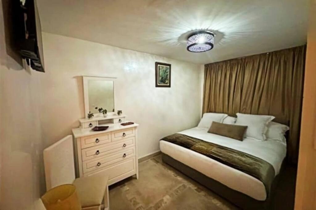 Waky Club Large Luxury Villa Marrakesh Extérieur photo